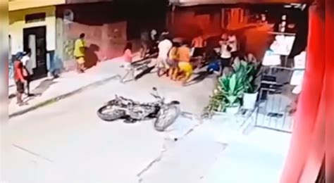 Iquitos Muere Ladr N Que Fue Linchado Tras Intentar Robar Moto Y