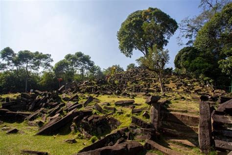 Gunung Padang Piramida Tertua Di Dunia News