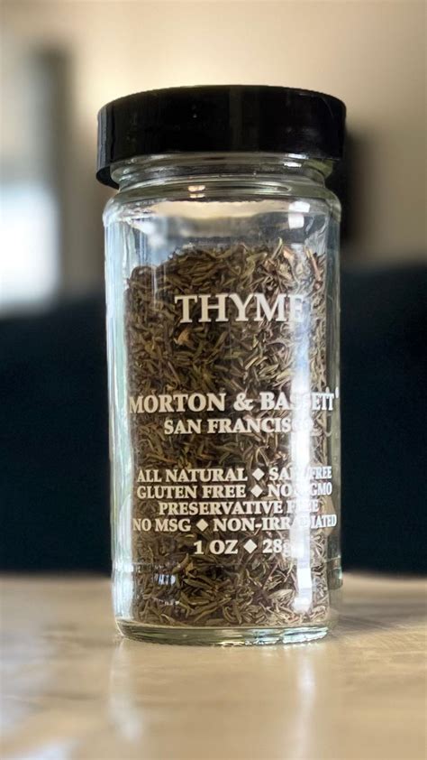 Fresh Thyme Thyme Flakes