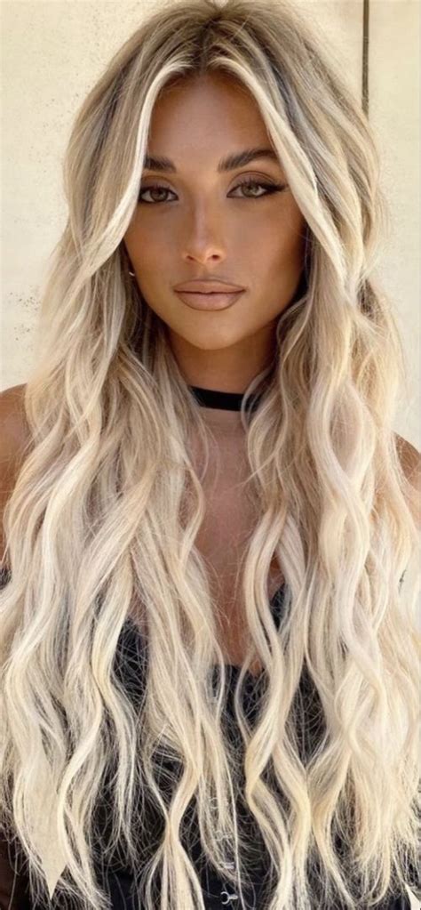 Pin By B💕 On Hair And Beauty 💇🏽‍♀️ 💄 Boho Hairstyles For Long Hair