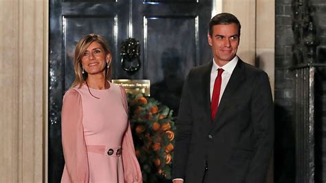 Spanish PM Pedro Sanchez suspends public duties to 'reflect'