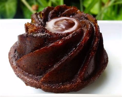 Mini Bundt Cake De Chocolate Y Naranja Relleno De Ganache De Chocolate