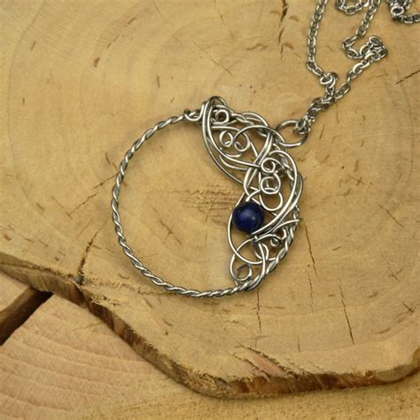 Wisiorek K Ko Z Lapis Lazuli Wykonany Technik Wire Wrapping