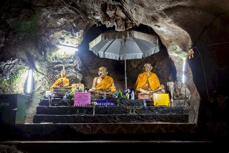 Exploration Des Myst Res Souterrains Les Grottes De Chiang Dao Cool