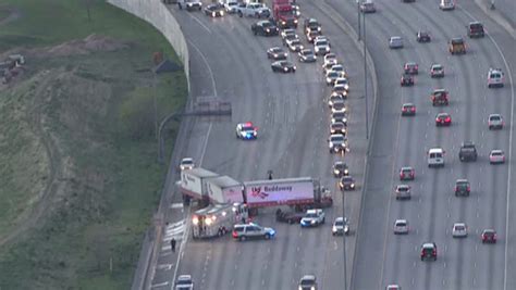 Northbound I 25 Reopens After Serious Crash Involving Jackknifed Semi