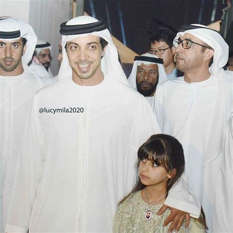 Mansour Bin Zayed Bin Sultan Al Nahyan Con Su Hija Fatma Bint Mansour