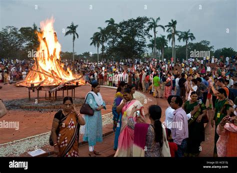 AUROVILLE, INDIA, 28th february: The Bonfire in the Matrimandir Stock ...