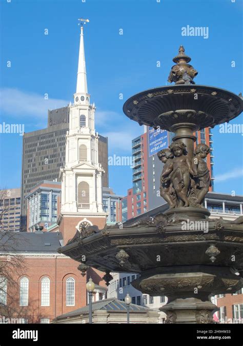 Fountain In Boston Common In Boston Massachusetts Usa Stock Photo Alamy