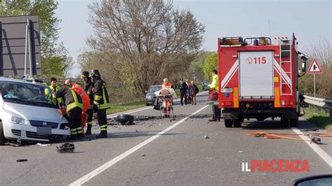 Schianto Fra Tre Auto Sulla Via Emilia IlPiacenza