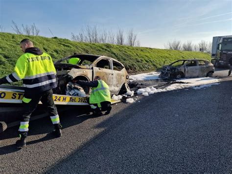 Cremona Sera Disastro Nebbia In A21 Tra Pontevico E Manerbio 2 Morti