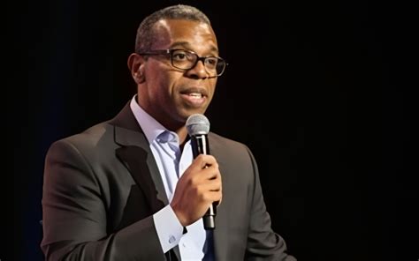 Jornalista Da Record Acusa Diretor De Ass Dio Sexual E De Vigi Lo Por C Meras Not Cias Da Tv