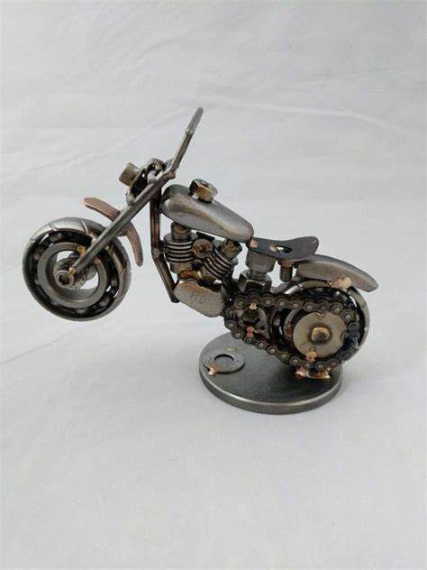 Custom Made Scrap Metal Art Harley Davidson Dyna Lowrider Metal Art