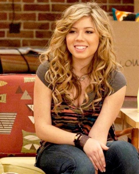 Jennette McCurdy On The ICarly Set Jennettemccurdy Jennette Mccurdy