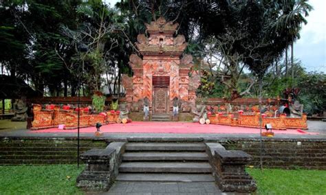 Museum Seni Agung Rai ARMA Museum Seni Rupa Dengan Koleksi Lukisan