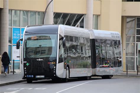 Vanhool ExquiCity 18 FuelCell sur le réseau Idélis Pau Flickr