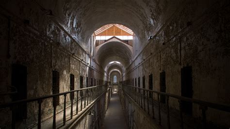 Eastern State Penitentiary Haunted House Reviews Whacking Webzine