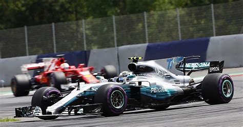 Gp De Austria Bottas Gana Una Carrera Complicada Para Hamilton