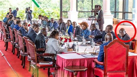 SEE HOW PRESIDENT RUTO CALL AN EMERGENCY MEETING IN STATEHOUSE NAKURU