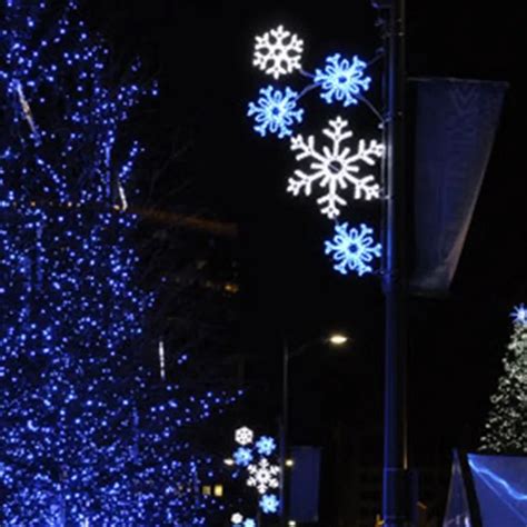 Outdoor Commercial Pole Mounted Christmas Street Decorations Ip65 Led