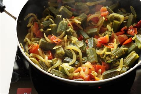 Bendakaya Pulusu Recipe Andhra Style Okra In Tamarind Gravy