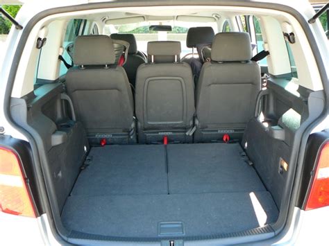 Volkswagen Touran 7 Seater - reviews, prices, ratings with various photos