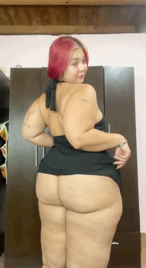 Wide Hips And No Panties Good Hd Porn Pics