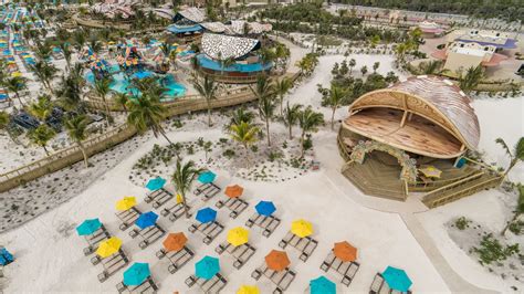 Disney Lookout Cay At Lighthouse Point Bahamas Port Of Call Disney