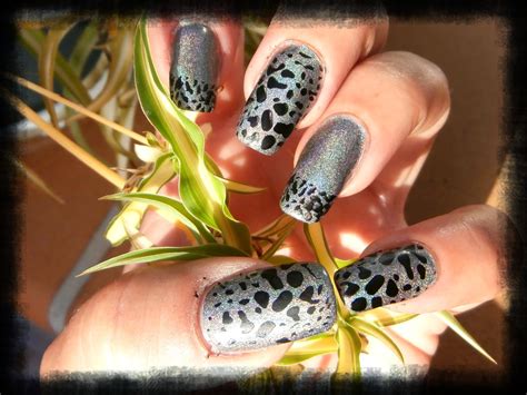 22 Adorable Animal Print Nail Art Ideas