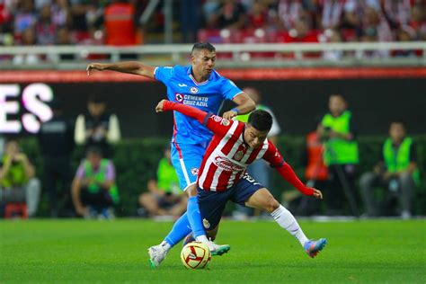 El Guadalajara Del Serbio Espa Ol Paunovic Vencen A Cruz Azul