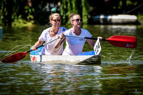 Betonkanu Regatta 2019 Team Der TU Graz Gewinnt Sonderpreis Baustoff