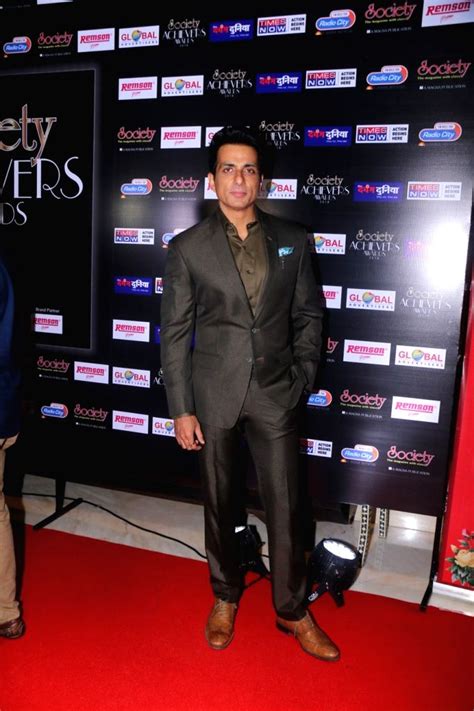 Society Achievers Awards 2018" - Sonu Sood