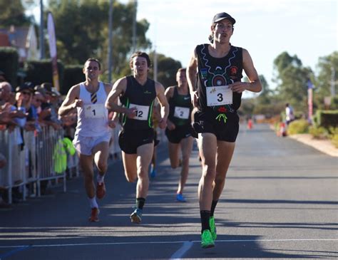 Gusman And Tighe Claim The Leonora Golden T Elite Mile Title