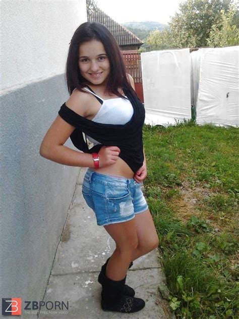 Luxurious Chick ZB Porn