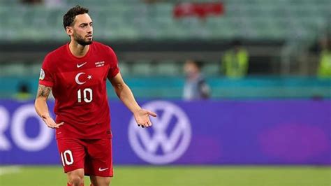 EURO 2020 ye veda sonrası Hakan Çalhanoğlu ndan ilk sözler Buraya