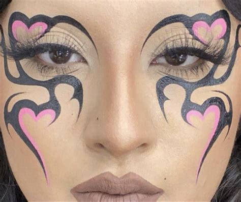 𝖇𝖚𝖌𝖒𝖊𝖆𝖙 Punk Makeup Artistry Makeup Graphic Makeup