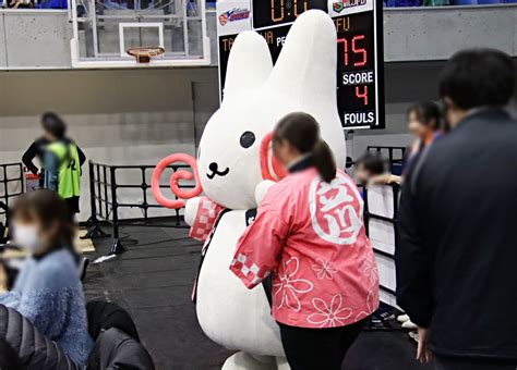 【立川市】立川ダイス自販機の数量限定くるりん・たっちーコラボキーホルダー可愛い！「立川ダイス」b3リーグ2024年2月10日（土）岐阜スゥー