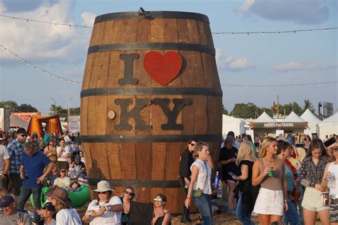 Bourbon And Beyond 2023 Welcomed 120k Music Food And Bourbon Fans To Its