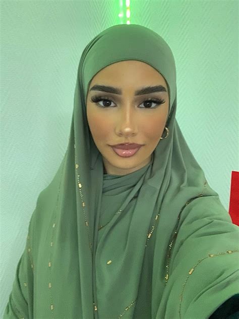 Pin By Lilo On Outfits Modest Fashion Hijab Hijab Trends Hijab