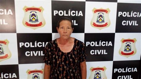 PolÃcia Civil prende mulher acusada de mandar matar a amante do marido