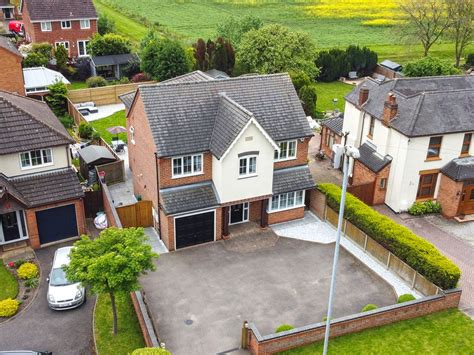 4 Bed Detached House For Sale In Coleshill Road Fazeley Tamworth B78