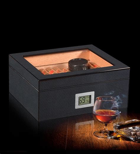 Modern Luxury Glass Display Lacquer Technique Spanish Cedar Wood Cigar