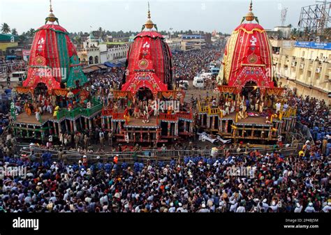 Devotees Throng Around Chariots During The Return Of Chariots Event