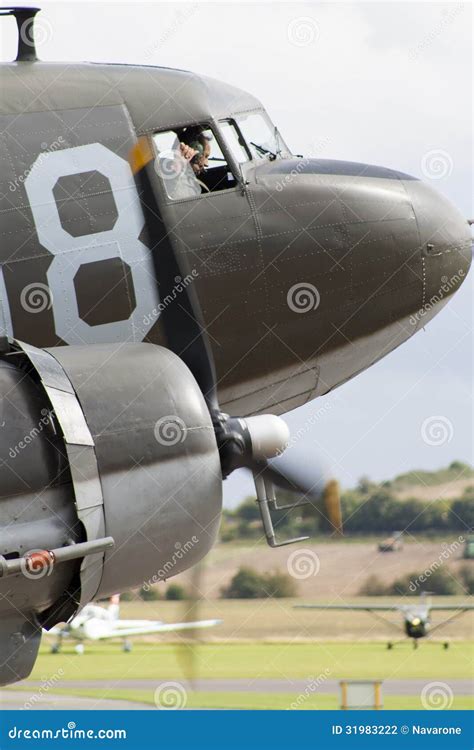 Douglas DC 6 Cockpit