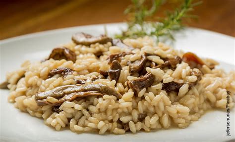 Risotto receta con champiñones para disfrutar en cada bocado Vibra