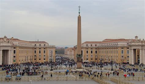 Le Vatican Piazza San Pietro Gerard Koenig Flickr