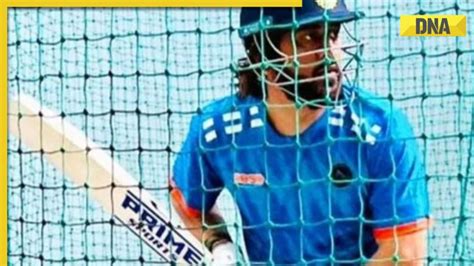 Ms Dhonis New Bat Sticker Before Ipl 2024 Sparks Buzz Know The Story Behind It