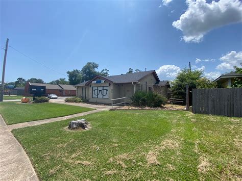 2401 N 16th St, Orange, TX 77630 - 2401-2405 16th Street, Orange, TX