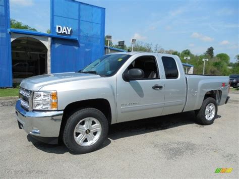 Silver Ice Metallic Chevrolet Silverado Lt Extended Cab X