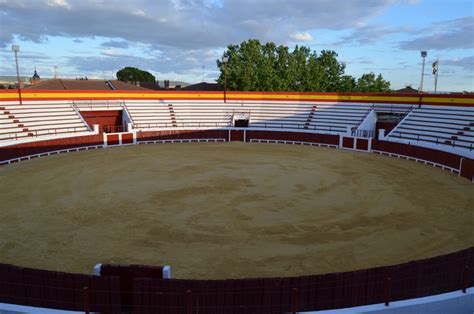 Yunquera De Henares Madruga Y Presenta Su Primera Corrida De Las Flores