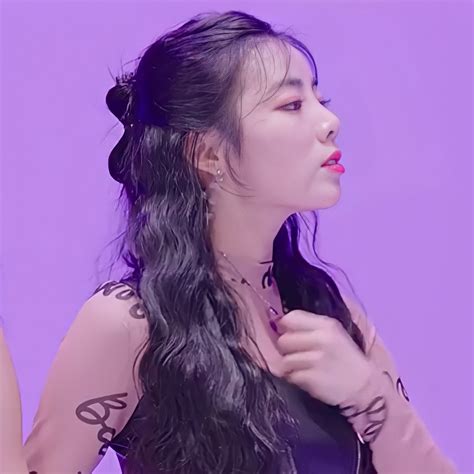 Goeun Purplekiss On Twitter PURPLE KISS INTO VIOLET 1ST MINI